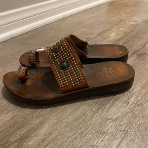 Called Cordero tan embellished sandal